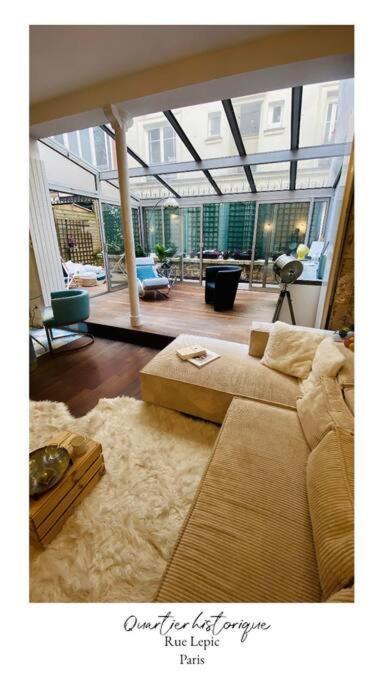 Villa Lepic, Luxury Flat In Montmartre With Private Terrasse-Appartement Entier ปารีส ภายนอก รูปภาพ